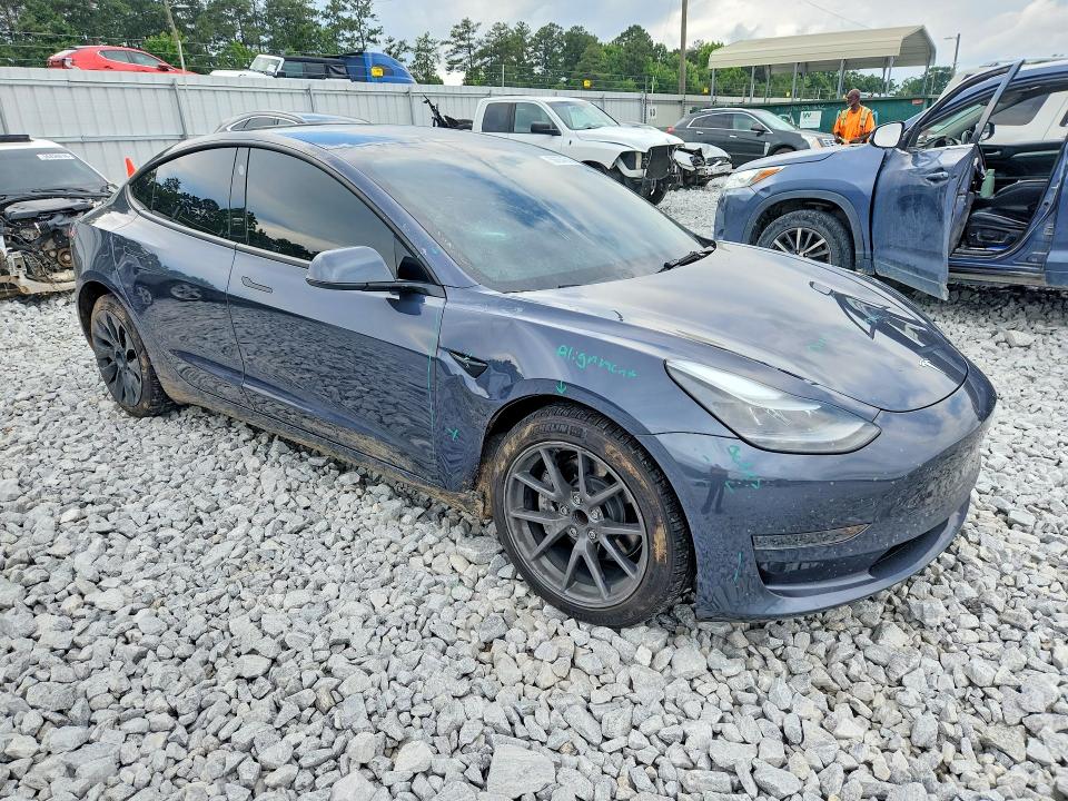 2023 Tesla Model 3 VIN 5YJ3E1EA2PF400272 COPART salvage auction — SIDE, Ga - Cert Of Title-Salvage, sold $11,500 on 2026-07-14 (photo 4)