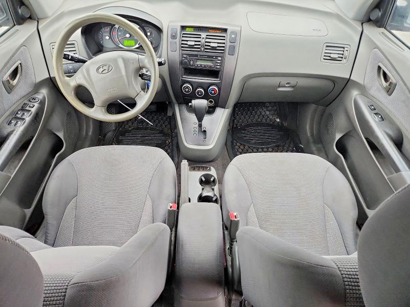 2008 Hyundai Tucson VIN KM8JM12B98U731605 COPART salvage auction — REAR END, NY - CERTIFICATE OF TITLE, sold $700 on 2026-07-29 (photo 8)