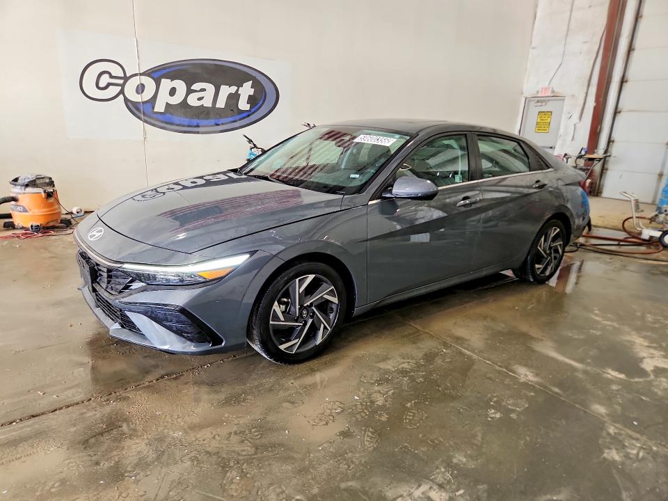 2025 Hyundai Elantra VIN KMHLS4DG0SU862518 COPART salvage auction — REAR END, Il - Certificate Of Title (P), sold $13,600 on 2026-07-06 (photo 1)