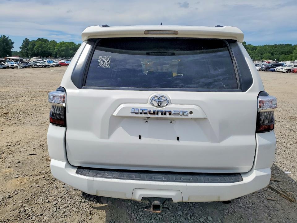 2019 Toyota VIN JTEZU5JR3K5200426 COPART salvage auction — MINOR DENT/SCRATCHES, NJ - CERTIFICATE OF TITLE, sold $1,350 on 2026-07-27 (photo 6)