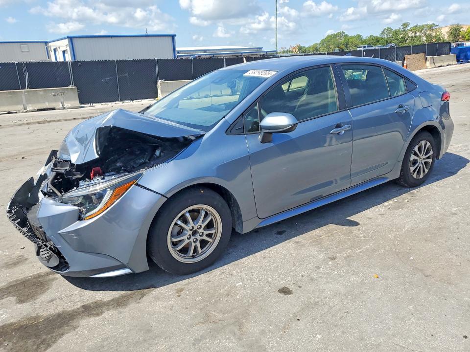 2022 Toyota Corolla VIN JTDEAMDE9N3006255 COPART salvage auction — FRONT END, Fl - Cert Of Title Slvg Rebuildable, sold $5,500 on 2026-07-07 (photo 1)