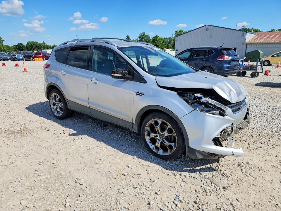 2013 Ford Escape VIN 1FMCU0J93DUC22024 COPART salvage auction — FRONT END, OH - CERT OF TITLE-SALVAGE, sold $225 on 2026-07-02 (photo 4)