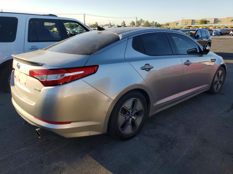 2011 Kia Optima hybrid VIN KNAGM4AD7B5000348 COPART salvage auction — FRONT END, Nv - Certificate Of Title, sold $525 on 2026-07-27 (photo 3)