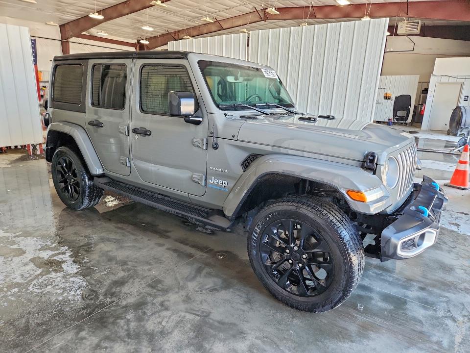 2023 Jeep Wrangler / VIN 1C4JJXP63PW537392 COPART salvage auction — NORMAL WEAR, Il - Certificate Of Title, sold $22,000 on 2026-07-02 (photo 4)