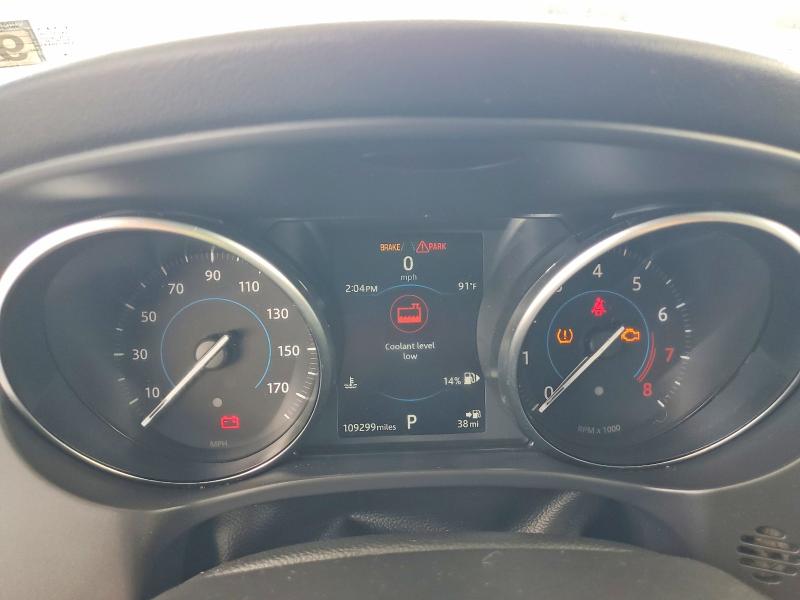 2018 Jaguar VIN SADCM2FV3JA289861 COPART salvage auction — MINOR DENT/SCRATCHES, Oh - Certificate Of Title (P), sold $6,900 on 2026-07-10 (photo 9)