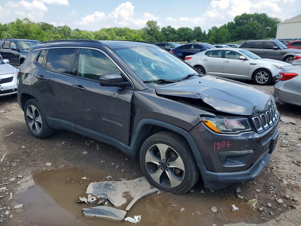 2018 Jeep Compass VIN 3C4NJDBB4JT103872 COPART salvage auction — FRONT END, PA - CERTIFICATE OF SALVAGE, sold $1,650 on 2026-08-16 (photo 4)