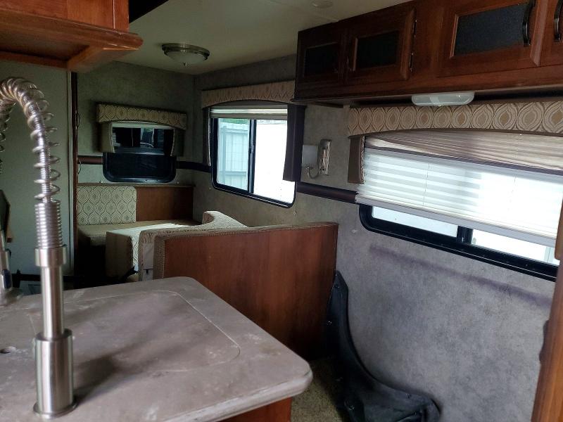 2016 Foresriver All models VIN 4X4FSRM25G3011163 COPART salvage auction — NORMAL WEAR, CT, sold $3,950 on 2026-08-31 (photo 6)