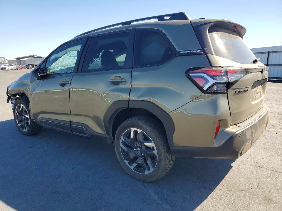 2025 Subaru VIN JF2SLDRC3SH493392 COPART salvage auction — ROLLOVER, Ca - Salvage Certificate, sold $2,750 on 2026-07-23 (photo 2)