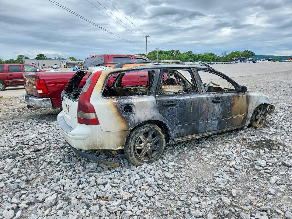 2006 Volvo V50 VIN YV1MW382062159776 COPART salvage auction — BURN, TN - NON-REPAIRABLE CERTIFICATE, sold $150 on 2026-07-13 (photo 3)