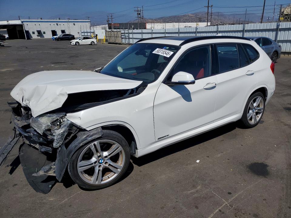 2015 BMW X1 VIN WBAVM1C53FV498162 COPART salvage auction — FRONT END, Ca - Salvage Certificate, sold $850 on 2026-07-29 (photo 1)