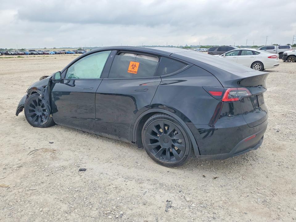 2021 Tesla Model y VIN 5YJYGDEE4MF067654 COPART salvage auction — ROLLOVER, TX - SALVAGE VEHICLE TITLE, sold $275 on 2026-07-23 (photo 2)