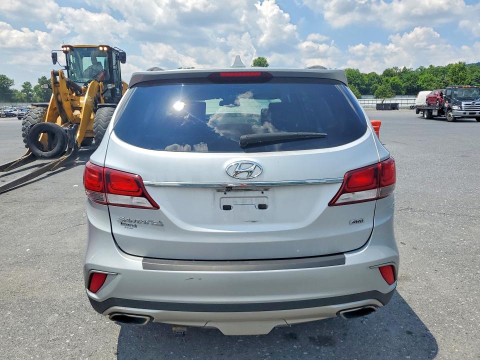 2017 Hyundai Santa fe VIN KM8SMDHF2HU257111 COPART salvage auction — MINOR DENT/SCRATCHES, Pa - Non Public Clean Title, sold $1,650 on 2026-07-14 (photo 6)