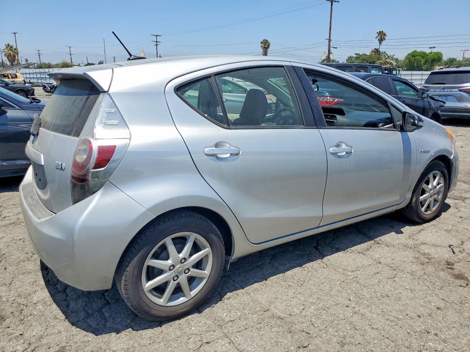 2012 Toyota Prius VIN JTDKDTB3XC1014749 COPART salvage auction — MINOR DENT/SCRATCHES, Ca - Salvage Certificate, sold $2,400 on 2026-07-02 (photo 3)