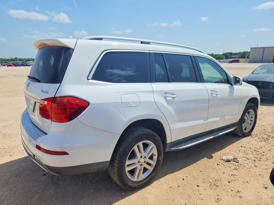 2014 Mercedes-benz Gl-klasse VIN 4JGDF7CE8EA285091 COPART salvage auction — MINOR DENT/SCRATCHES, Salvage Title, sold $2,250 on 2026-07-09 (photo 3)