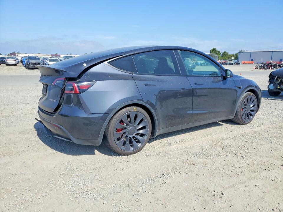 2024 Tesla VIN 7SAYGDEF9RF050786 COPART salvage auction — REAR END, CA - SALVAGE CERTIFICATE, sold $10,800 on 2026-07-24 (photo 3)
