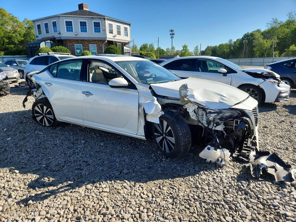 2020 Nissan Altima VIN 1N4BL4DW8LC251931 COPART salvage auction — REAR END, Ma - Cert Of Title-Salvage, sold $1,500 on 2026-07-06 (photo 4)