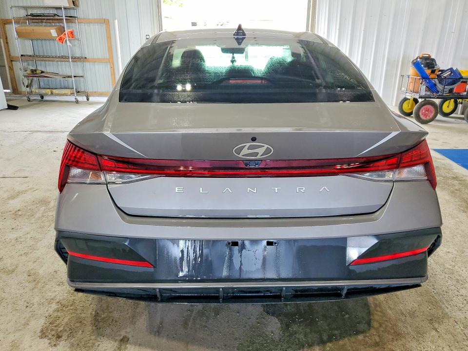 2024 Hyundai Elantra VIN KMHLS4DG4RU822128 COPART salvage auction — FRONT END, TX - CERTIFICATE OF TITLE, sold $6,100 on 2026-07-14 (photo 6)
