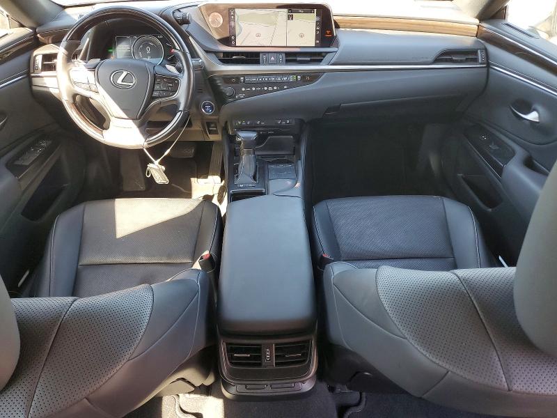 2019 Lexus ES VIN JTHB21B16K2040152 COPART salvage auction — REAR END, Ca - Salvage Certificate, sold $550 on 2026-07-31 (photo 8)