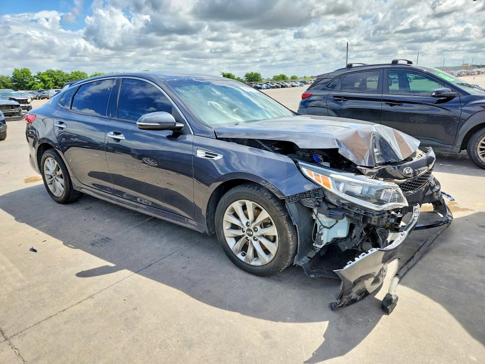 2018 Kia VIN 5XXGU4L39JG215893 COPART salvage auction — FRONT END, Ca - Certificate Of Title (P), sold $1,050 on 2026-07-04 (photo 4)