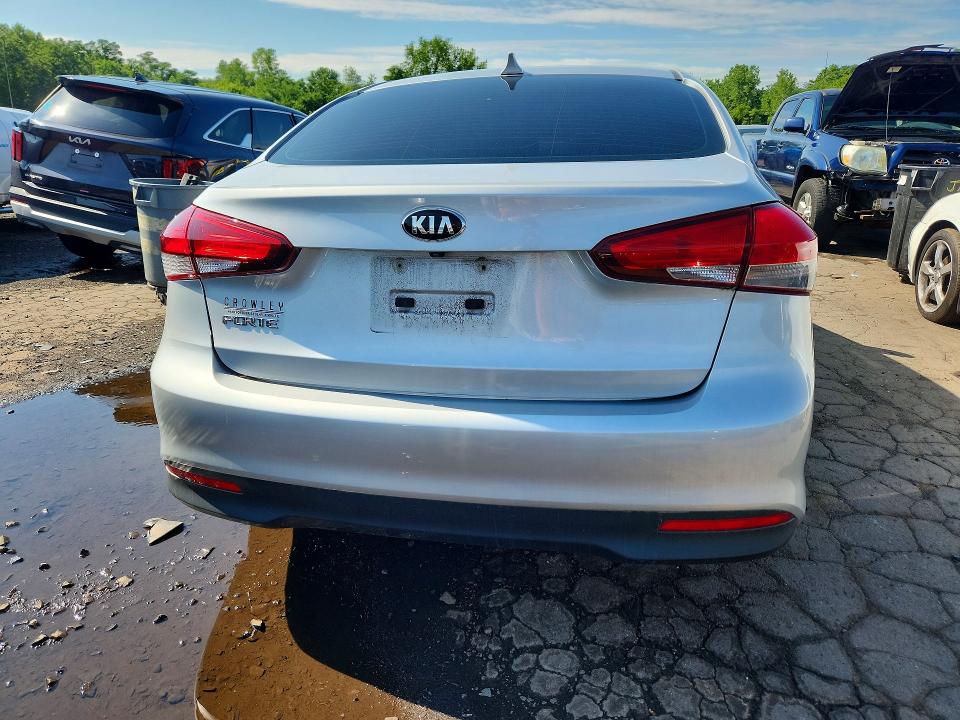 2018 Kia VIN 3KPFK4A73JE255919 COPART salvage auction — UNDERCARRIAGE, CT - CERTIFICATE OF TITLE, sold $975 on 2026-07-02 (photo 6)