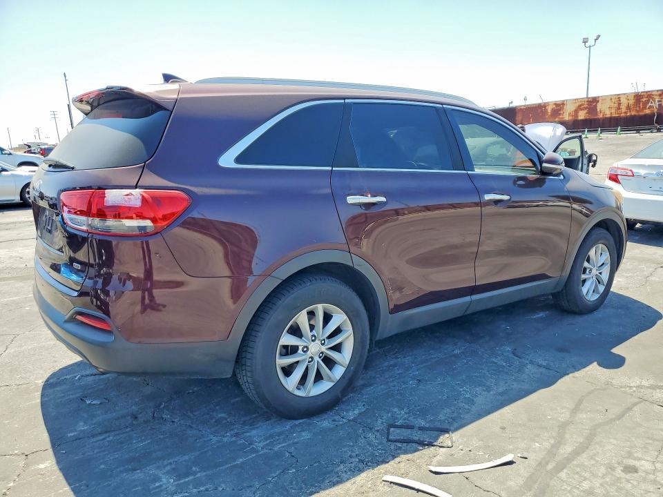 2018 Kia Sorento VIN 5XYPG4A3XJG347731 COPART salvage auction — VANDALISM, CA - SALVAGE CERTIFICATE, sold $3,400 on 2026-07-06 (photo 3)