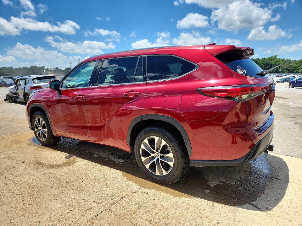 2020 Toyota Highlander VIN 5TDGZRAH6LS506026 COPART salvage auction — MINOR DENT/SCRATCHES, Tn - Certificate Of Title (P), sold $16,500 on 2026-07-28 (photo 2)