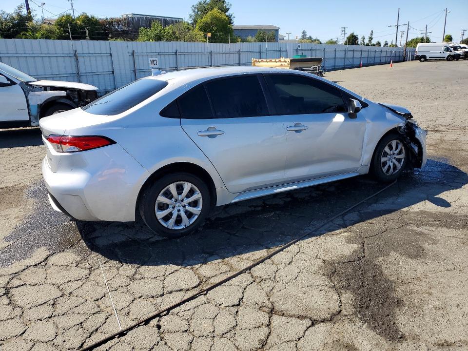 2022 Toyota Corolla VIN 5YFEPMAEXNP273897 COPART salvage auction — FRONT END, CA - CERTIFICATE OF TITLE, sold $2,550 on 2026-07-16 (photo 3)