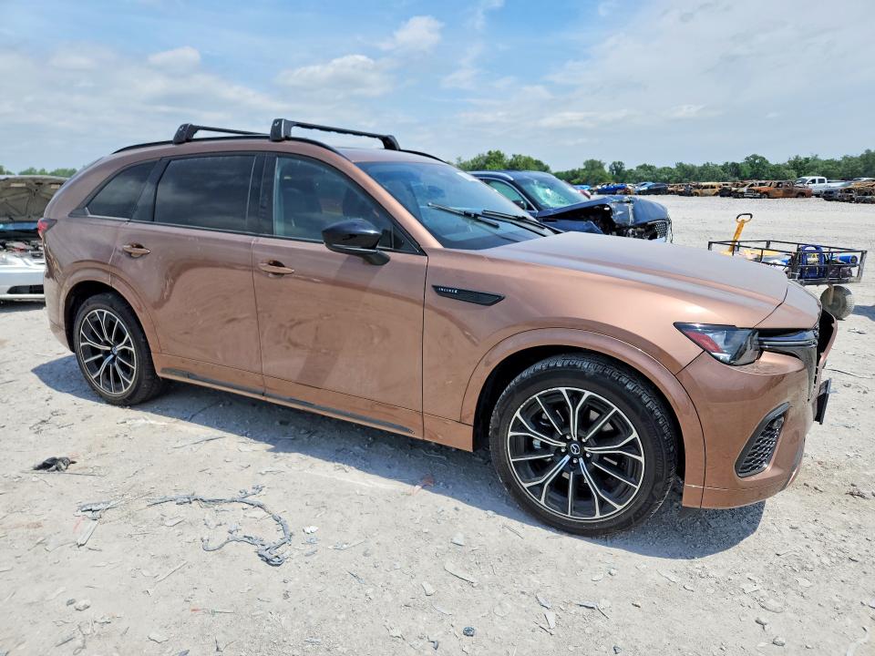 2025 Mazda Cx-70 VIN JM3KJDHC2S1103162 COPART salvage auction — UNDERCARRIAGE, IL - SALVAGE CERTIFICATE, sold $6,300 on 2026-07-27 (photo 4)