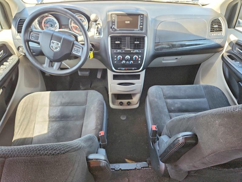 2017 Dodge Caravan VIN 2C4RDGBG1HR637334 COPART salvage auction — MINOR DENT/SCRATCHES, Salvage Title, sold $1,000 on 2026-07-23 (photo 8)