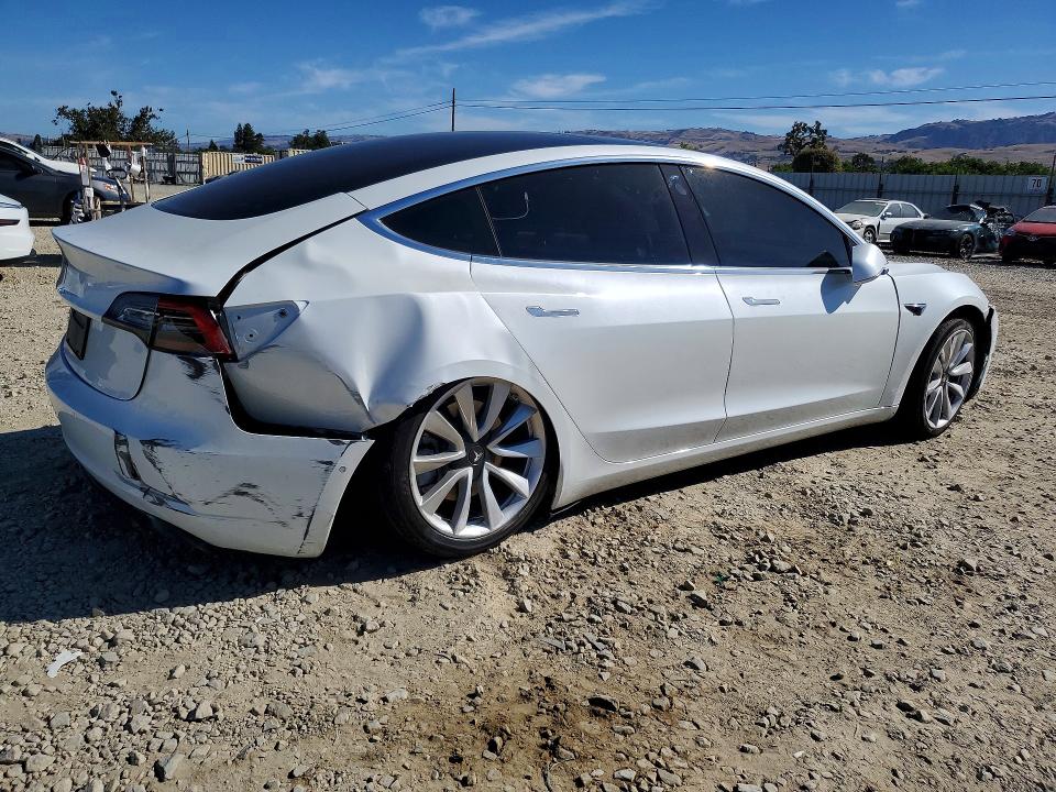 2020 Tesla Model 3 VIN 5YJ3E1EA6LF661575 COPART salvage auction — REAR END, Ca - Salvage Certificate, sold $2,600 on 2026-07-21 (photo 3)