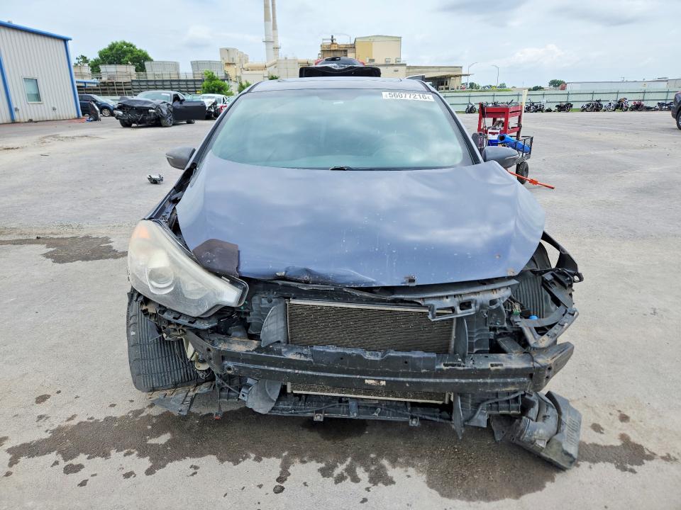 2016 Kia Forte VIN KNAFZ4A87G5489695 COPART salvage auction — FRONT END, OK - CERT OF TITLE-SALVAGE, sold $1,200 on 2026-07-17 (photo 5)