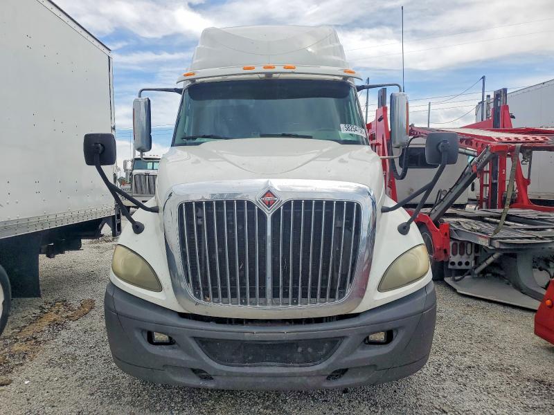 2016 International VIN 3HSDJSNR7GN110814 COPART salvage auction — SIDE, FL - CERT OF TITLE SLVG REBUILDABLE, sold $3,400 on 2026-10-07 (photo 9)