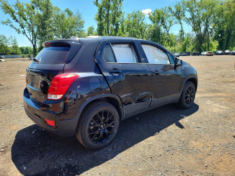 2020 Chevrolet Trax VIN KL7CJPSB2LB348728 COPART salvage auction — ROLLOVER, Ct - Cert Of Title-Salvage, sold $1,350 on 2026-07-07 (photo 3)