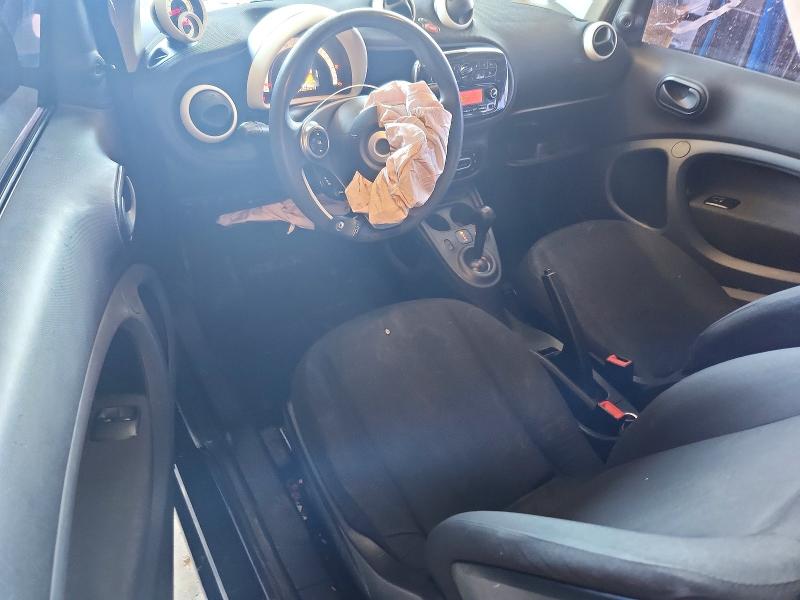 2016 Smart Fortwo VIN WMEFJ5DAXGK066675 COPART salvage auction — FRONT END, CA - NON-REPAIRABLE VEHICLE CERT, sold $10 on 2026-08-20 (photo 8)