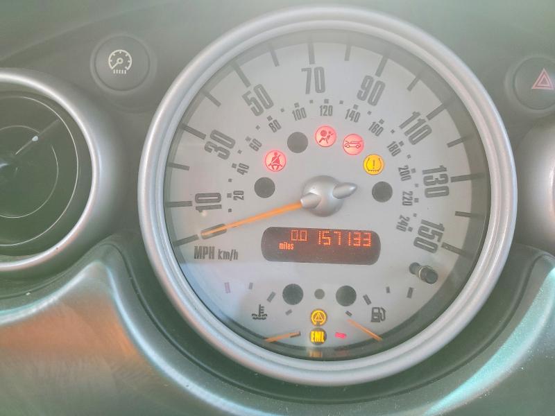 2002 Mini Cooper VIN WMWRE33482TD56884 COPART salvage auction — HAIL, Co - Salvage Title, sold $275 on 2026-07-09 (photo 9)
