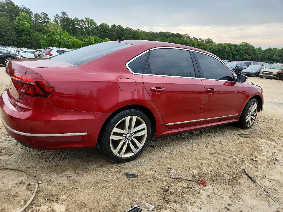 2017 Volkswagen Passat VIN 1VWCT7A33HC049576 COPART salvage auction — FRONT END, In - Certificate Of Title, sold $375 on 2026-07-23 (photo 3)