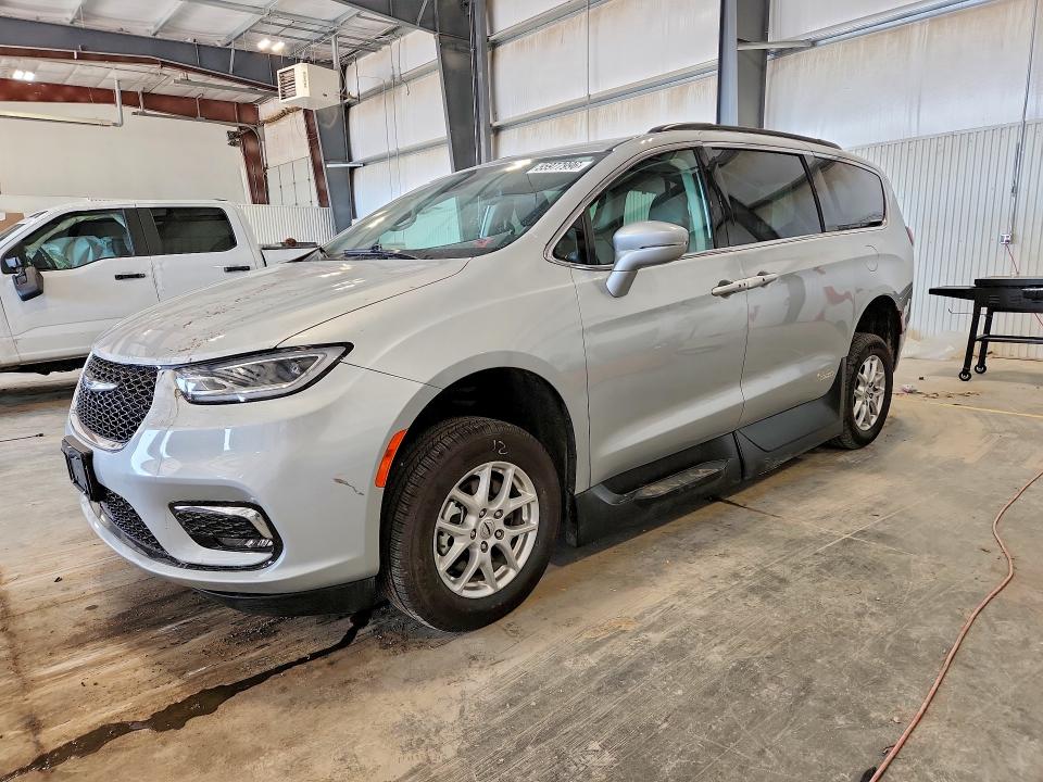 2022 Chrysler Pacifica VIN 2C4RC1BG2NR173157 COPART salvage auction — SIDE, Ne - Cert Of Title-Salvage, sold $10,200 on 2026-07-21 (photo 1)