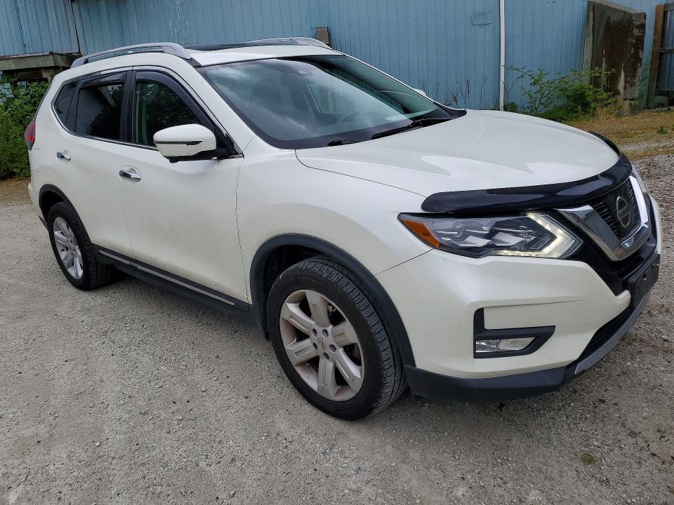 2017 Nissan Rogue sport VIN 5N1AT2MV6HC733608 COPART salvage auction — NORMAL WEAR, Ab - Oop - Active, sold $6,800 on 2026-07-03 (photo 4)