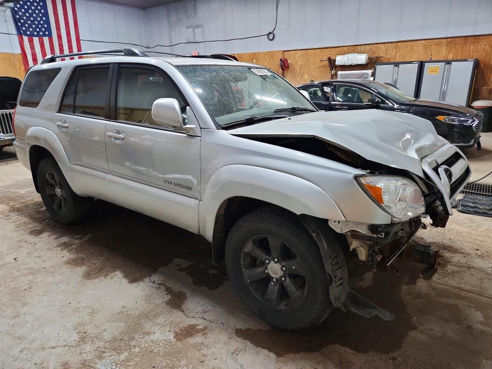 2007 Toyota 4runner VIN JTEBU17R270115793 COPART salvage auction — FRONT END, Mi - Certificate Of Title, sold $3,050 on 2026-07-15 (photo 4)