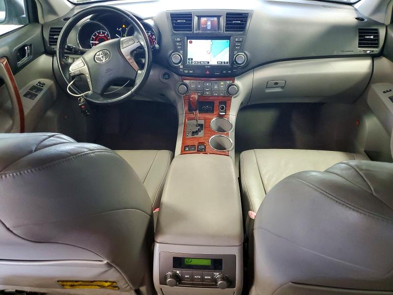 2008 Toyota Highlander VIN JTEES42A582032483 COPART salvage auction — FRONT END, Mn - Cert Of Title-Prior Salvage, sold $400 on 2026-07-28 (photo 8)
