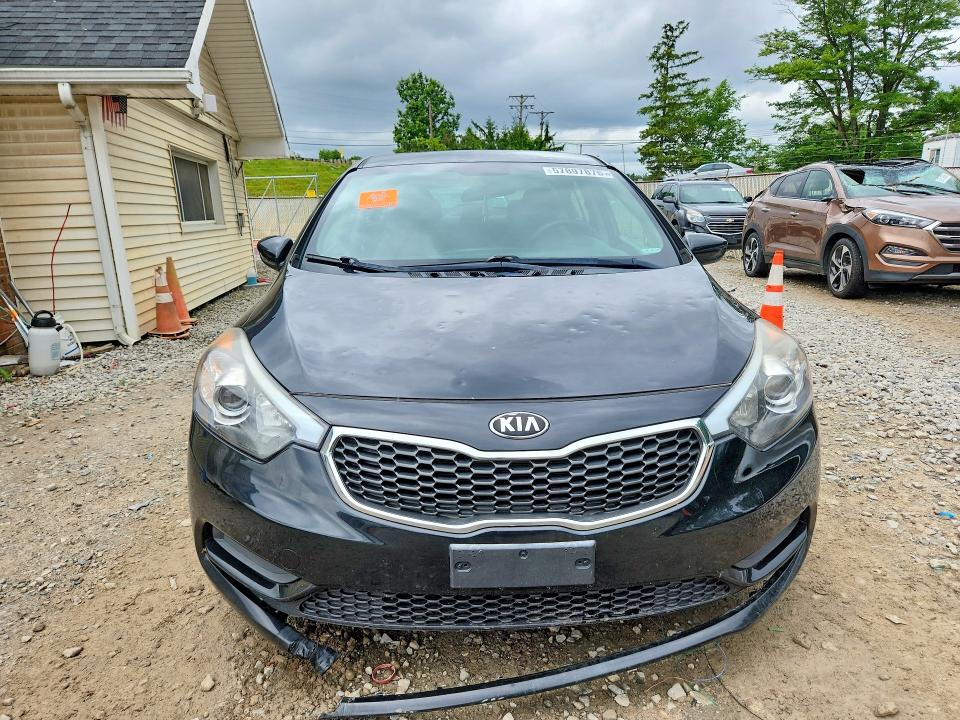 2016 Kia VIN KNAFK4A64G5533848 COPART salvage auction — HAIL, Oh - Cert Of Title-Rebuilt Salvage, sold $750 on 2026-07-22 (photo 5)