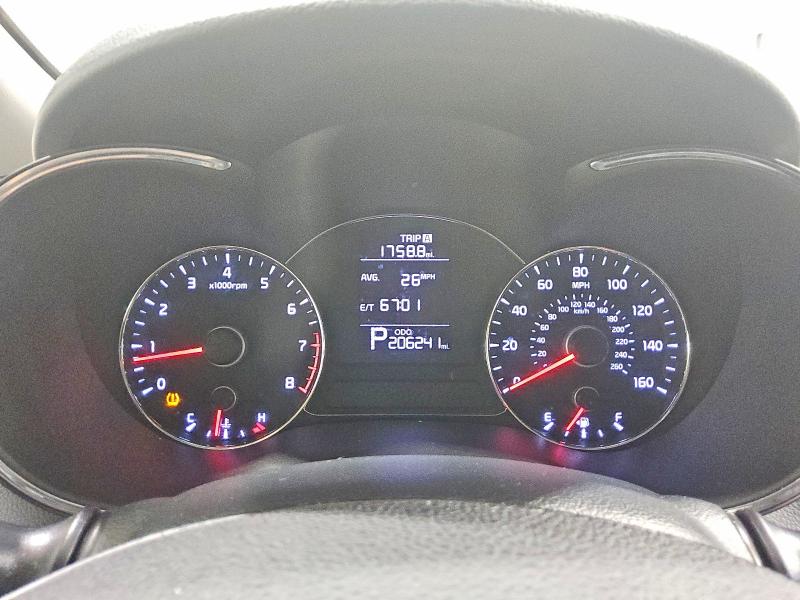 2016 Kia Forte VIN KNAFX4A63G5553042 COPART salvage auction — MINOR DENT/SCRATCHES, FL - CERTIFICATE OF TITLE, sold $850 on 2026-07-09 (photo 9)