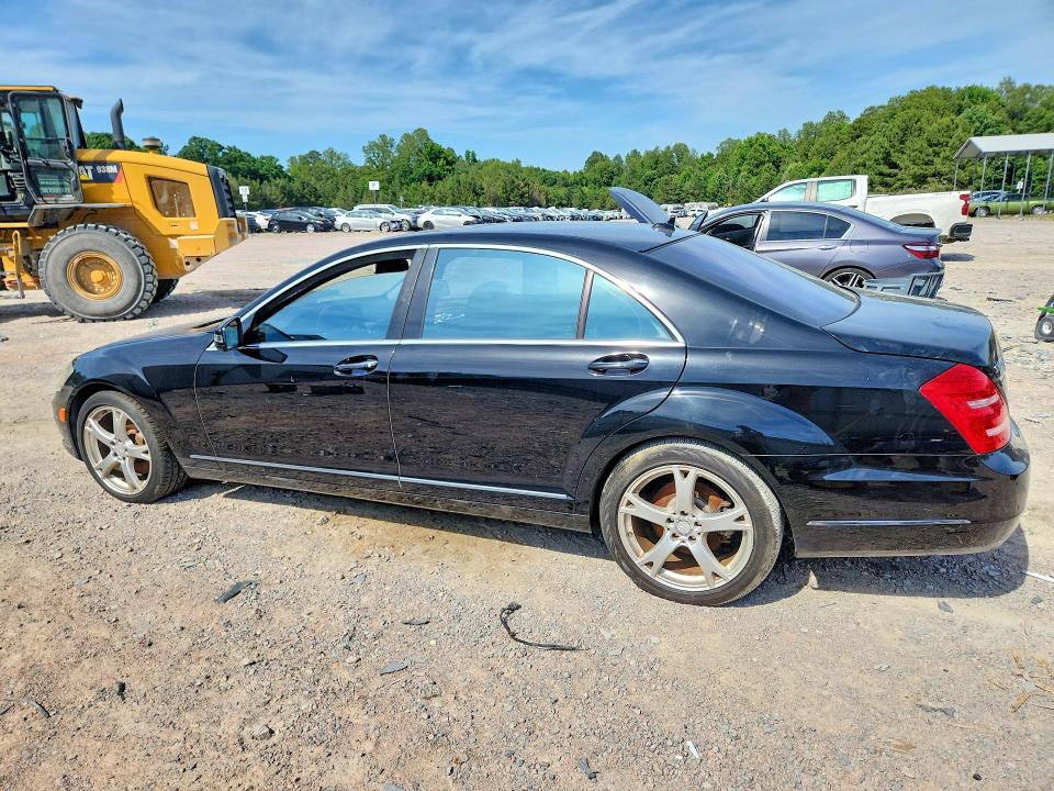 2013 Mercedes-benz VIN WDDNG7DB3DA510807 COPART salvage auction — MINOR DENT/SCRATCHES, Va - Cert Of Title-Flood, sold $1,550 on 2026-07-13 (photo 2)