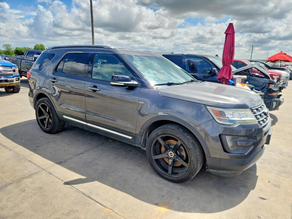 2016 Ford Explorer VIN 1FM5K7DH4GGA51409 COPART salvage auction — NORMAL WEAR, Tx - Certificate Of Title, sold $2,000 on 2026-08-29 (photo 4)