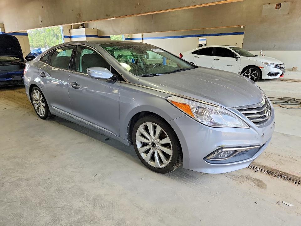 2017 Hyundai Azera VIN KMHFH4JG5HA578263 COPART salvage auction — FRONT END, VA - CERTIFICATE OF TITLE, sold $275 on 2026-07-10 (photo 4)