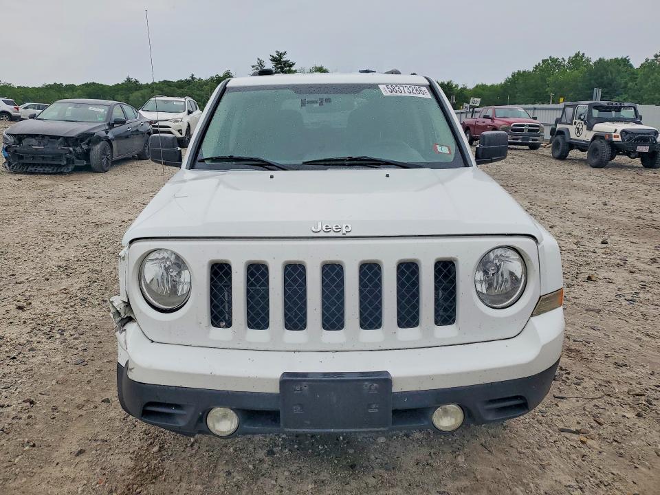 2015 Jeep VIN 1C4NJRBB8FD426588 COPART salvage auction — FRONT END, Nh - Cert Of Title-Salvage, sold $450 on 2026-08-12 (photo 5)