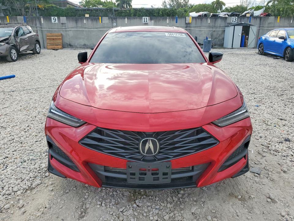 2025 Acura Tlx VIN 19UUB6F5XSA002841 COPART salvage auction — MINOR DENT/SCRATCHES, Ny - Mv-907A Salvage Certificate, sold $24,100 on 2026-07-21 (photo 5)