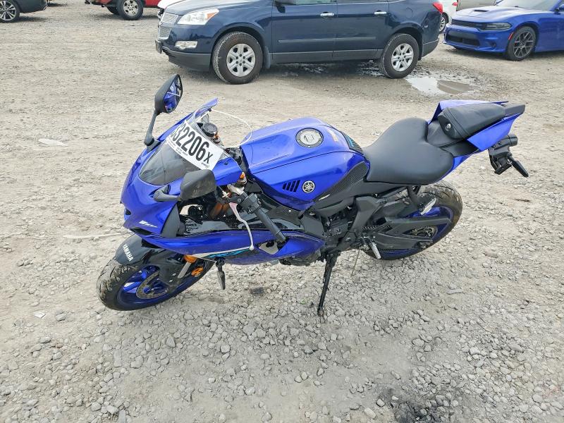 2025 Yamaha Yzf VIN JYARM38E6SA019903 COPART salvage auction — SIDE, OH - CERT OF TITLE-SALVAGE, sold $1,300 on 2026-07-30 (photo 2)