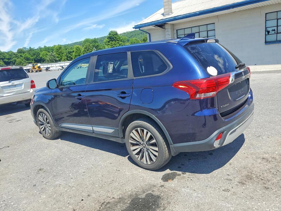 2019 Mitsubishi Outlander VIN JA4AZ3A32KJ000822 COPART salvage auction — MINOR DENT/SCRATCHES, In - Certificate Of Title, sold $4,200 on 2026-07-09 (photo 2)