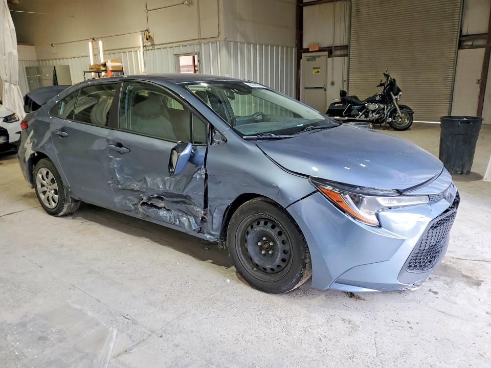 2022 Toyota Corolla VIN JTDEPMAE0N3018748 COPART salvage auction — SIDE, Ny - Mv-907A Salvage Certificate, sold $4,500 on 2026-07-27 (photo 4)